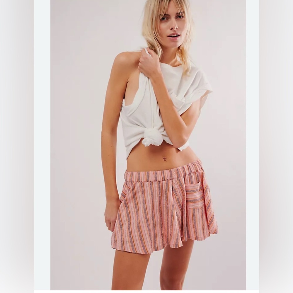 Free people Summerhouse Micro Skirt size SMALL